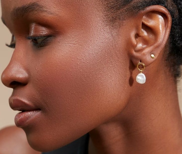 Two Piercings On Ear: Bí Quyết Không Để Lại Vết Thương