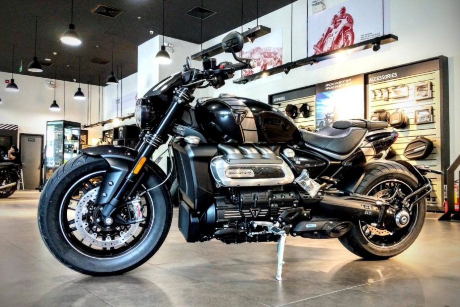 Triumph Rocket 3 Tfc: Siêu Xe Mạnh Mẽ Đỉnh Cao