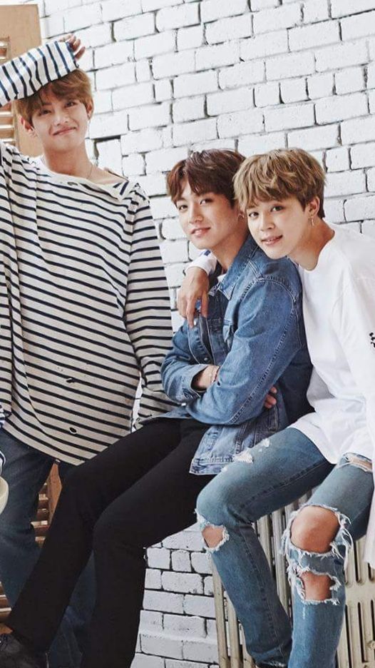 Bts♡Taehyung Jungkook Jimin Wallpaper | Bts Maknae Line, Bts Taehyung, Bts  Jungkook