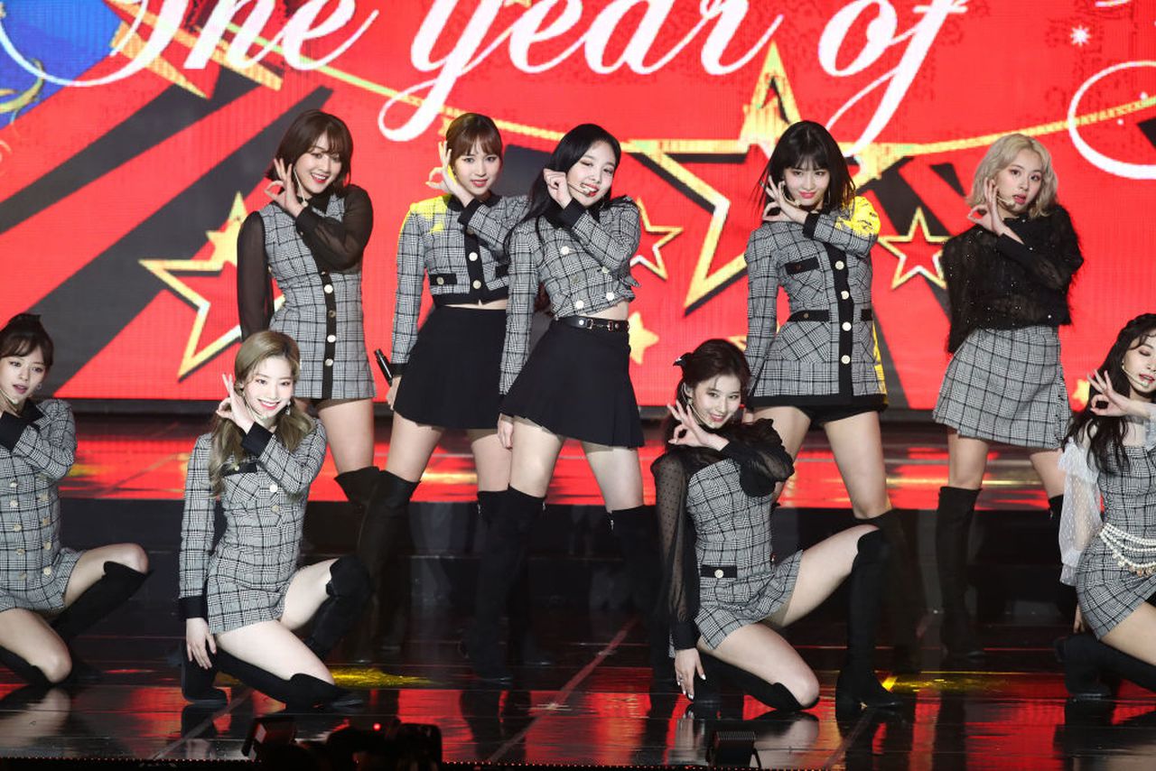 K-Pop Sensation Twice Was A Big Fluffy Flop At 1St N.J. Concert: Review -  Nj.Com