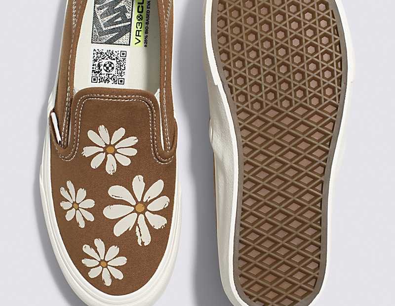 Vans Slip On Painted: Thời Trang Đẳng Cấp Cho Bàn Chân Cá Tính