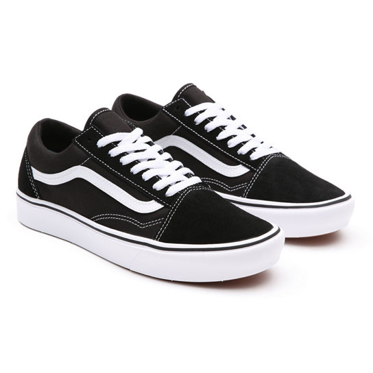 Vans Comfy Old Skool: Sự Lựa Chọn Hoàn Hảo Cho Thời Trang Đường Phố