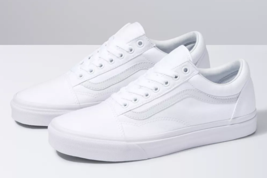 Vans Os Triple White: Sự Tinh Tế Trong Trắng Tinh Khôi