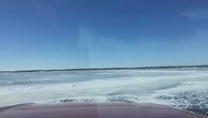 Truck Falls Through Ice On Lake Winnipeg: Driver Escapes