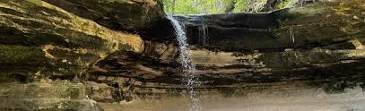 Stunning Snowy Weather Must-See Stops In Starved Rock State Park In Illinois  | Uncategorized